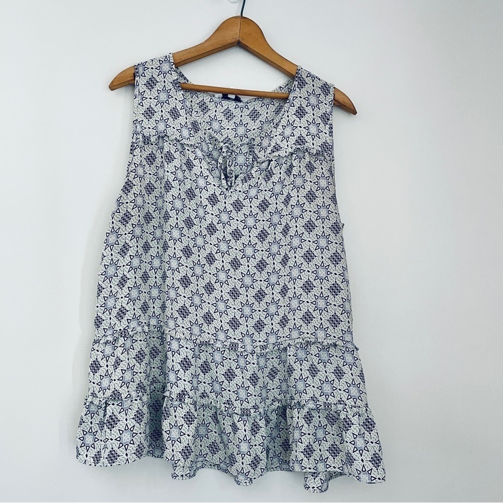 Rose and Olive Geometric Star Sleeveless Top Peplum Ruffle Flounce Large